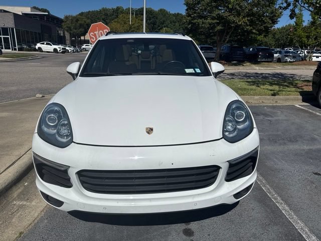 Used 2016 Porsche Cayenne AWD/4WD image 5
