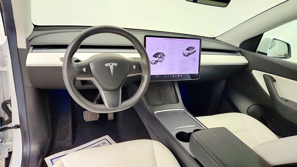 Used 2021 Tesla Model Y Long Range AWD/4WD image 12
