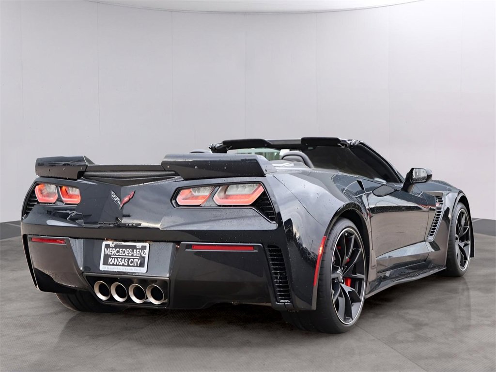 Used 2016 Chevrolet Corvette Z06 w/ 3LZ Preferred Equipment Group image 7