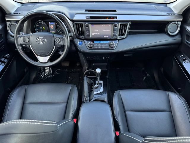 Used 2018 Toyota RAV4 Limited AWD/4WD image 12