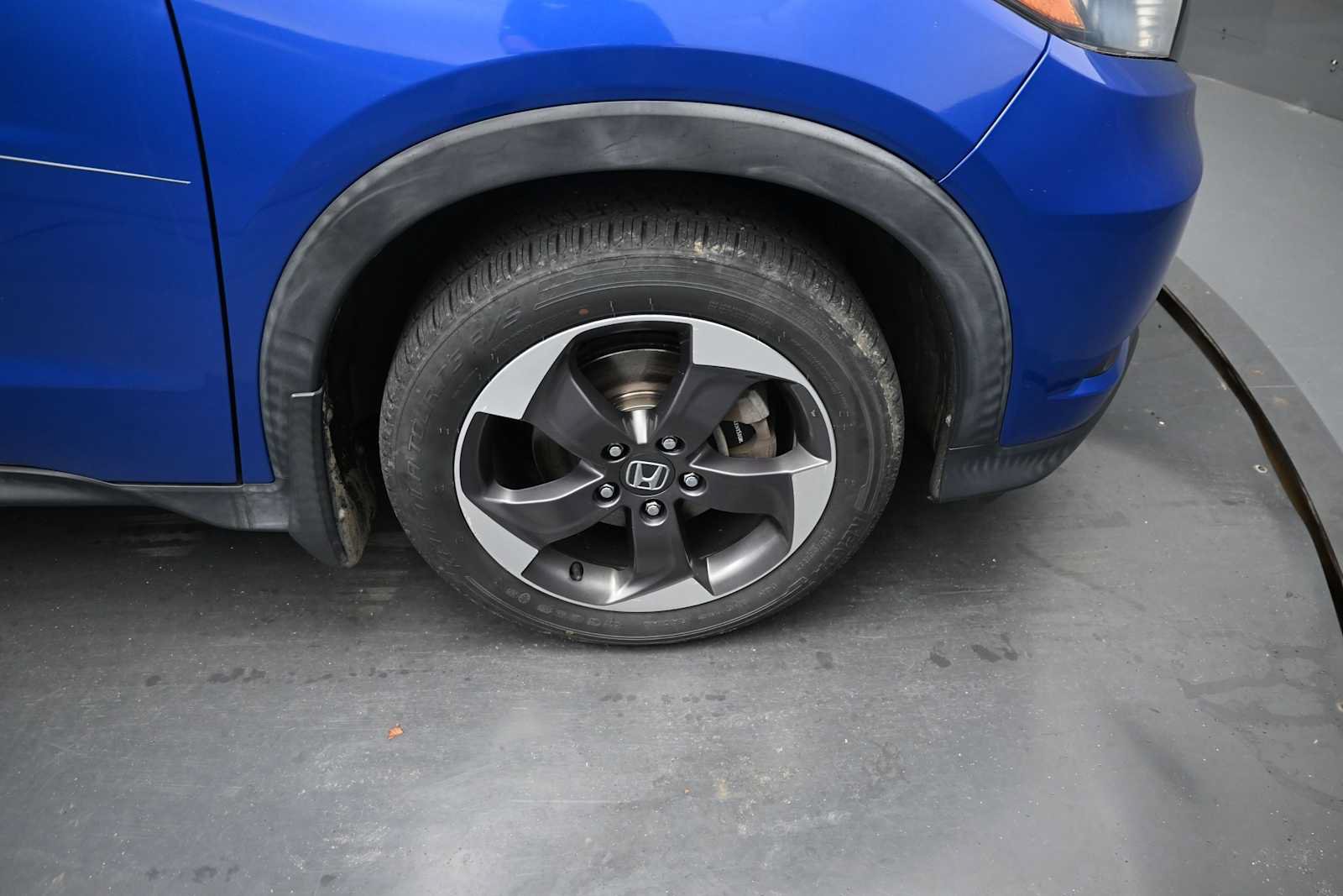 Used 2018 Honda HR-V EX-L image 10