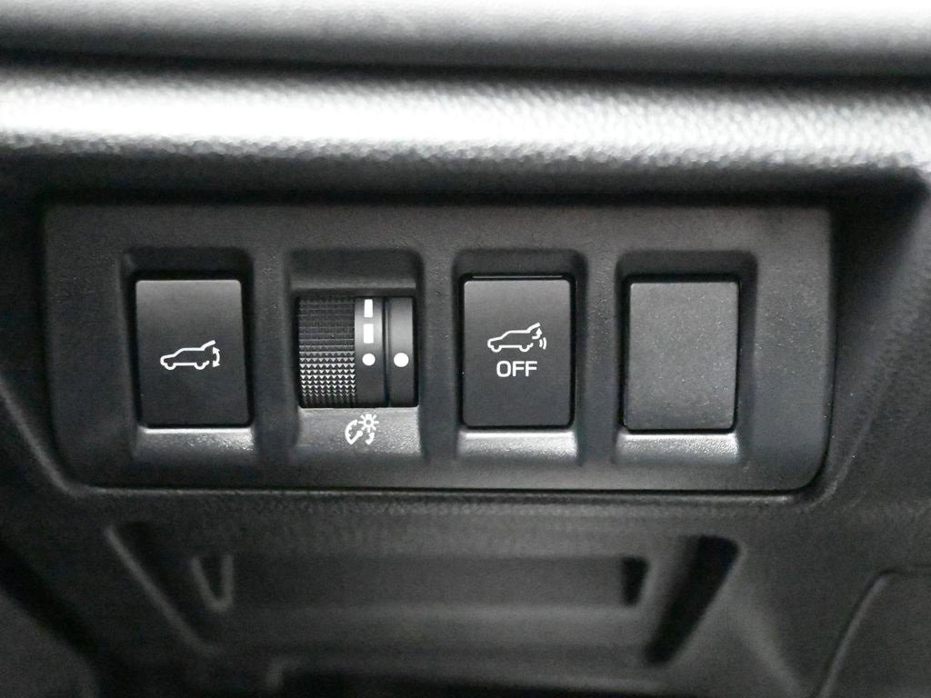 Used 2024 Subaru Outback Limited image 21