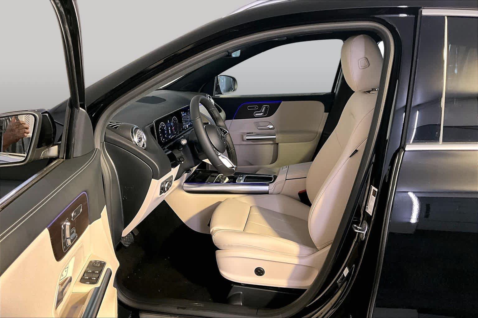New 2026 Mercedes-Benz GLA 250 4MATIC image 13