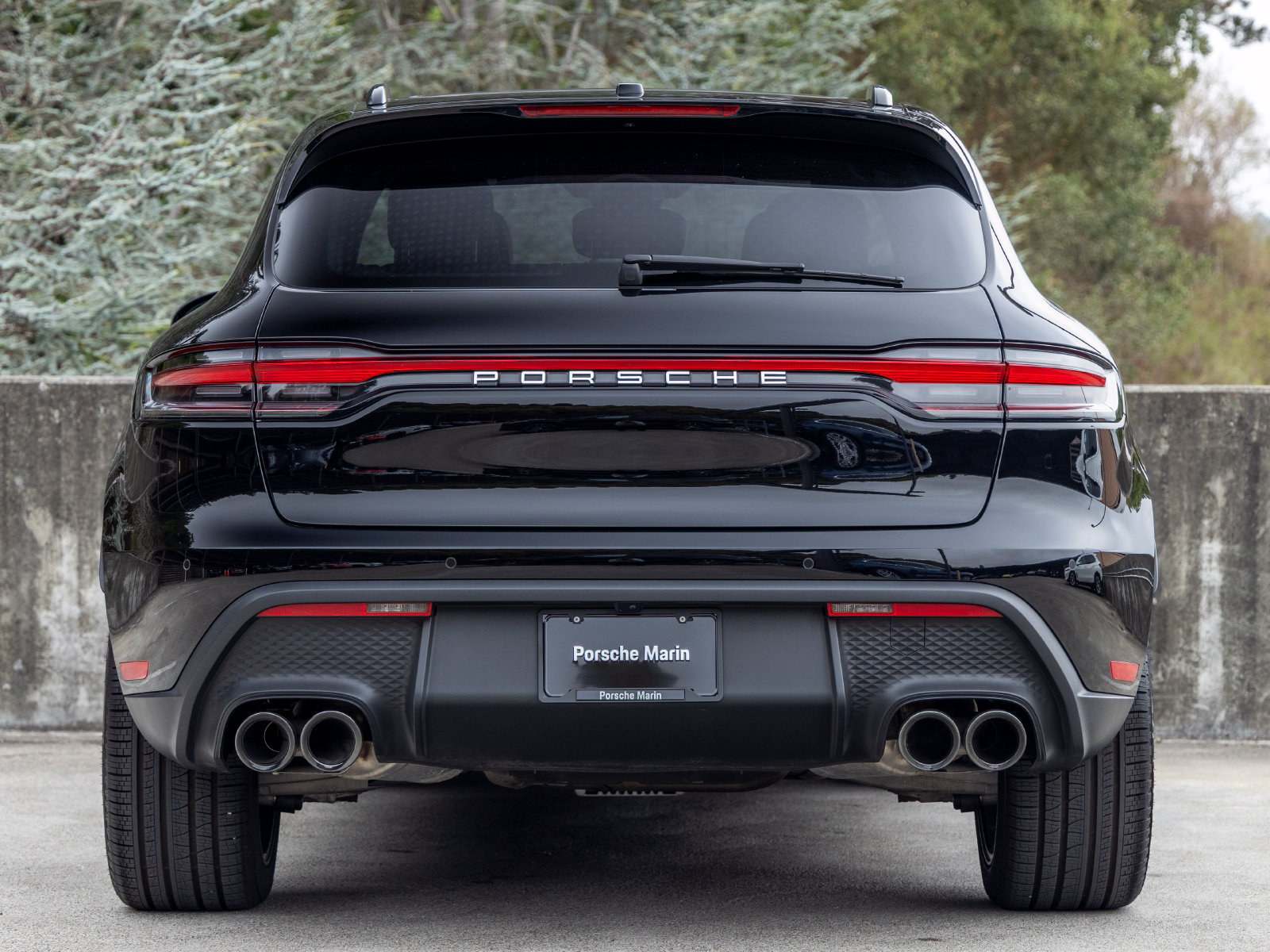 Used 2026 Porsche Macan AWD/4WD image 10