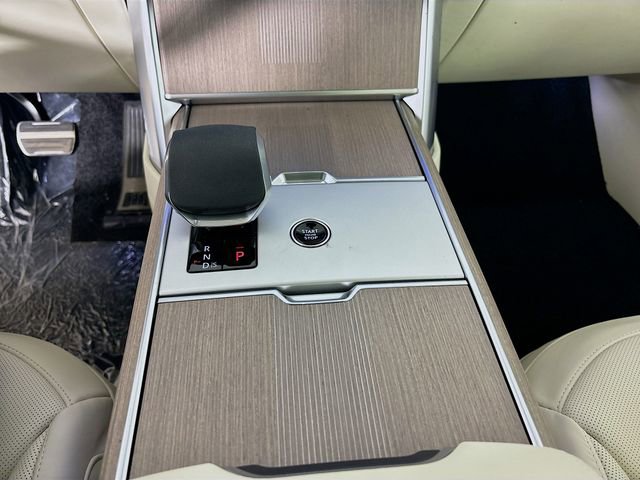 New 2026 Land Rover Range Rover Autobiography image 18