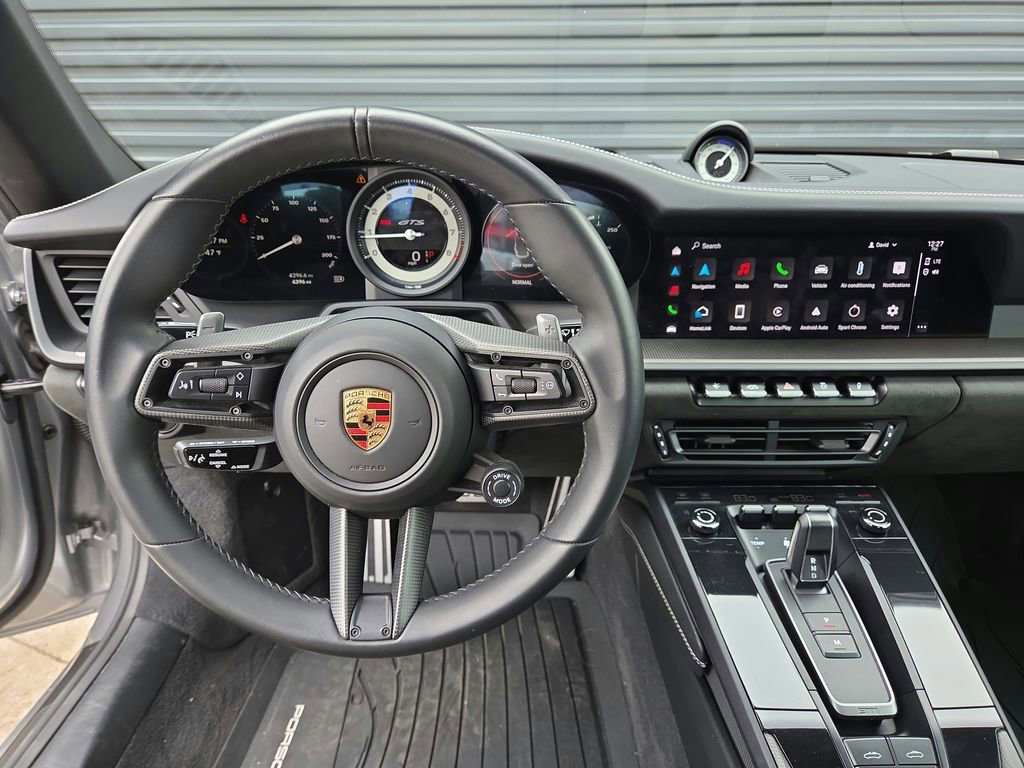 Certified 2024 Porsche 911 Targa 4 GTS image 9