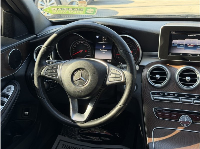 Used 2018 Mercedes-Benz C 300 Sedan image 33
