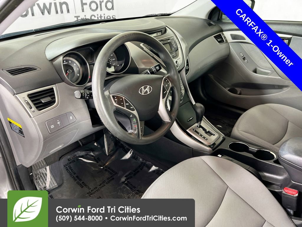 Used 2013 Hyundai Elantra GLS w/ Preferred Pkg FWD video 3