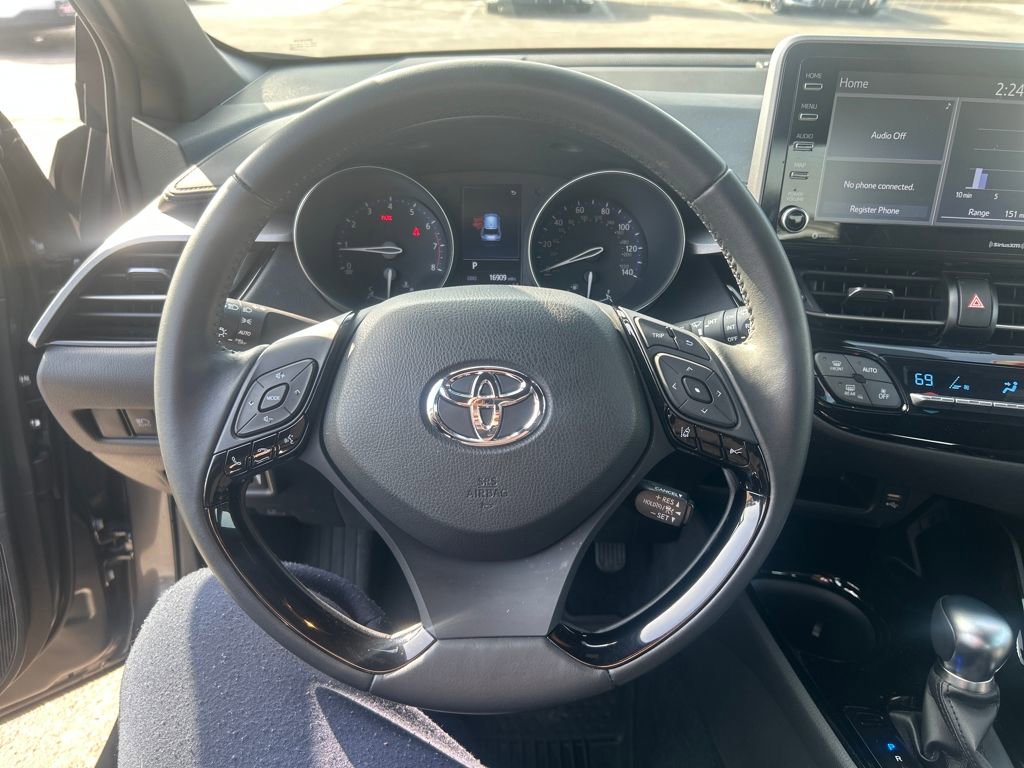 Certified 2022 Toyota C-HR Nightshade image 16