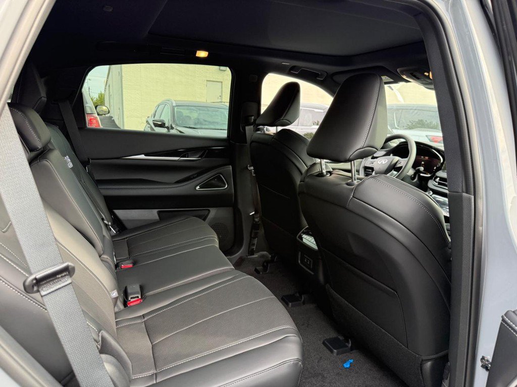New 2027 INFINITI QX65 Sport AWD/4WD image 5