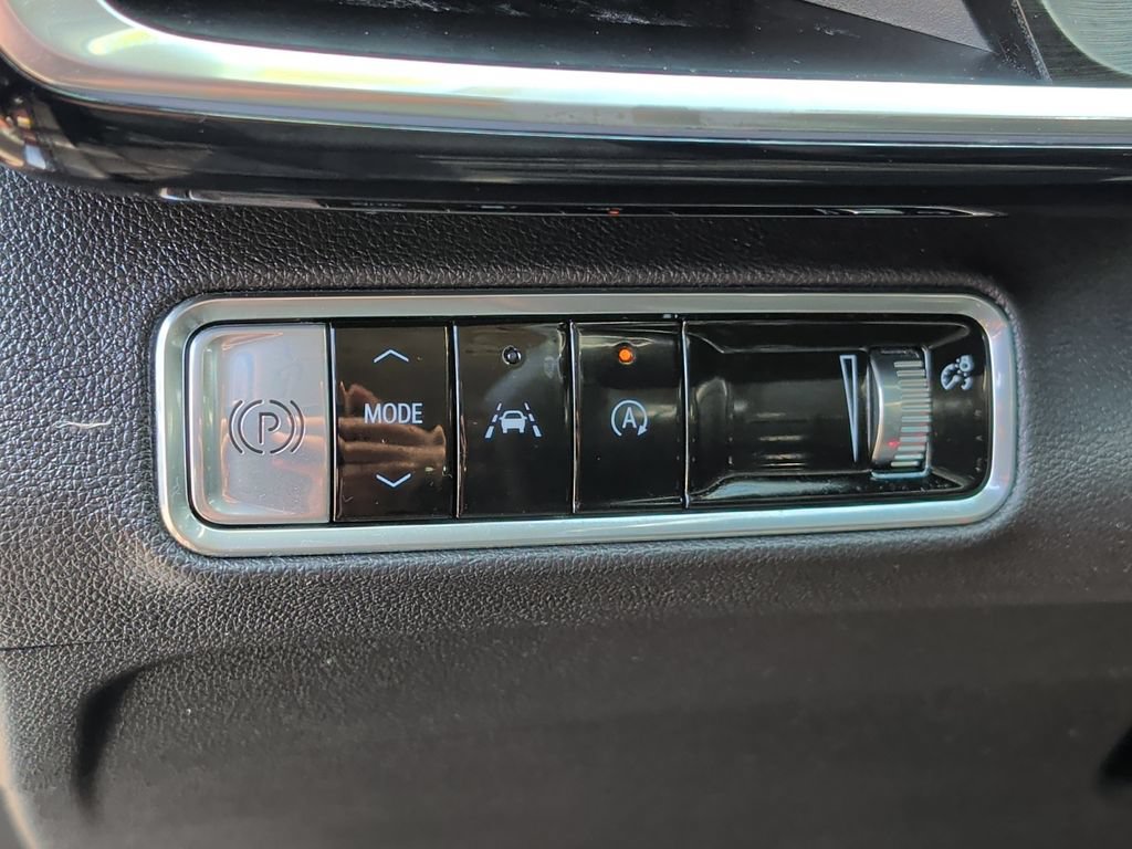 Used 2024 Buick Envision Preferred AWD/4WD image 14