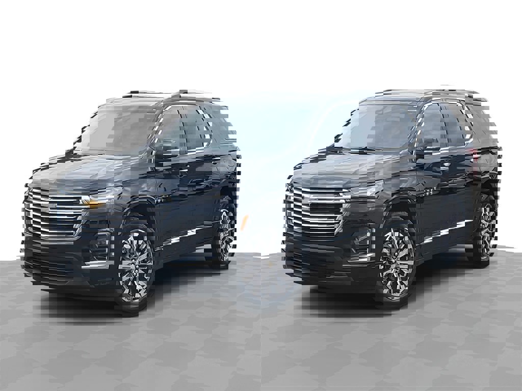 Certified 2023 Chevrolet Traverse Premier w/ LPO, Floor Liner Package