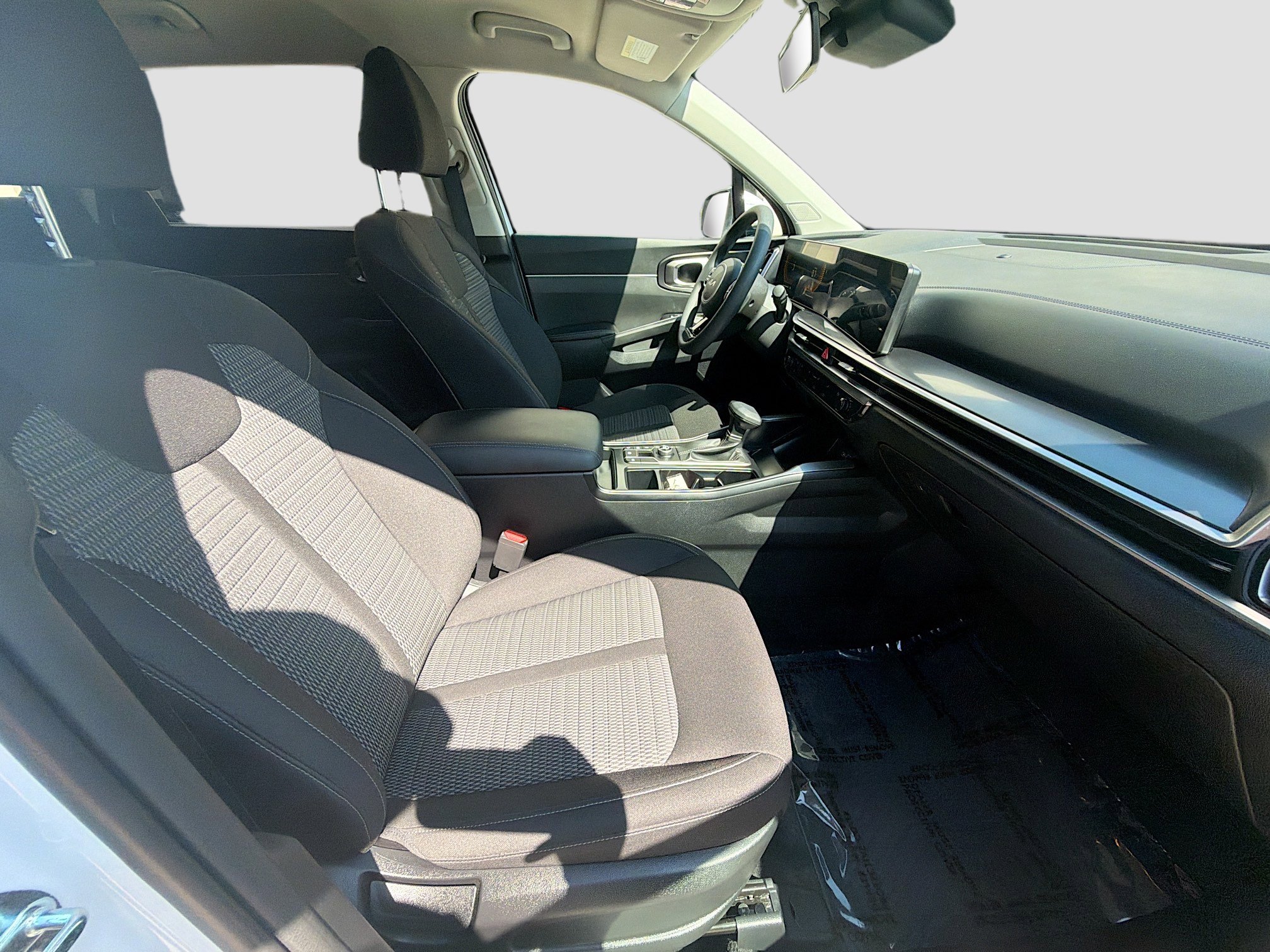 Used 2025 Kia Sorento LX FWD image 29