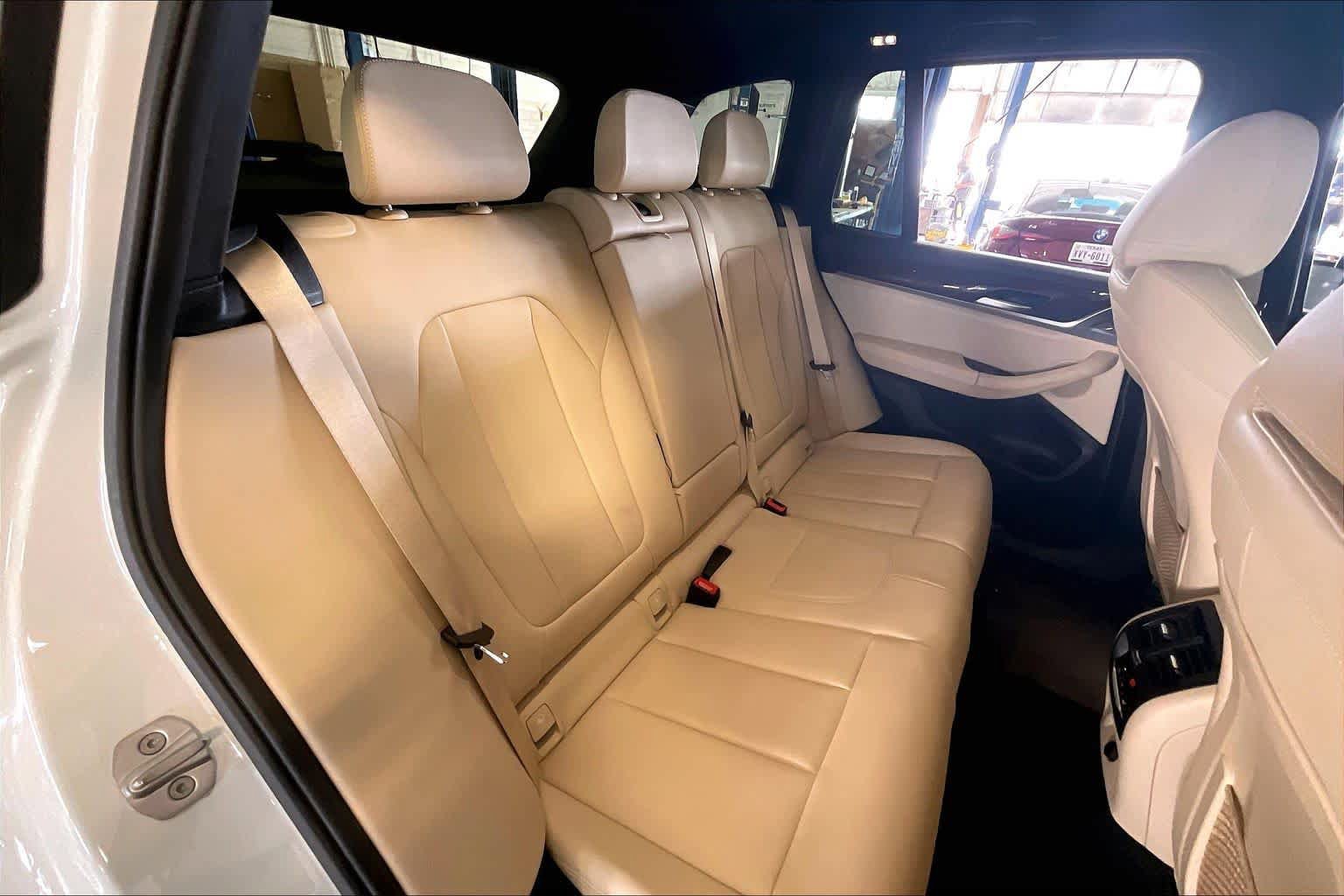 Used 2019 BMW X3 sDrive30i w/ Driving Assistance Package image 18