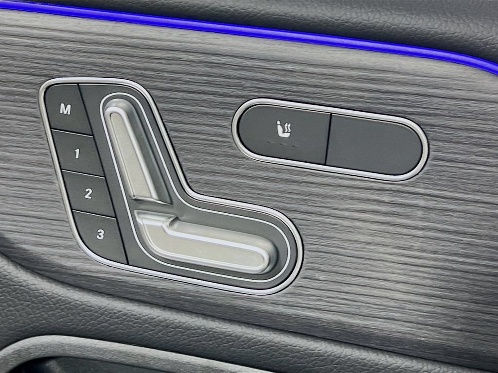 New 2026 Mercedes-Benz GLB 250 4MATIC image 24