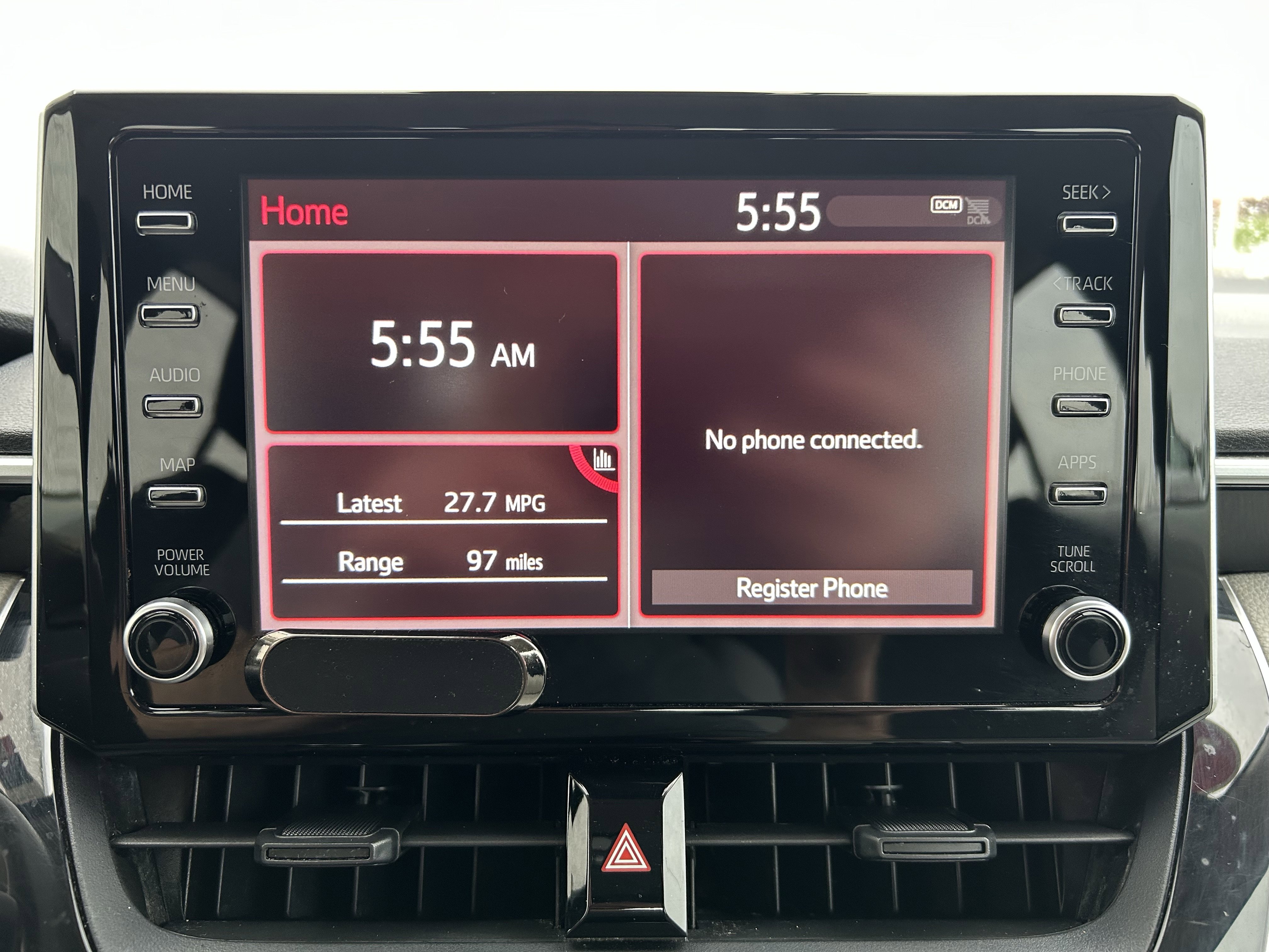 Certified 2020 Toyota Corolla LE image 24