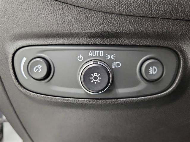 Used 2020 Chevrolet Equinox Premier image 22