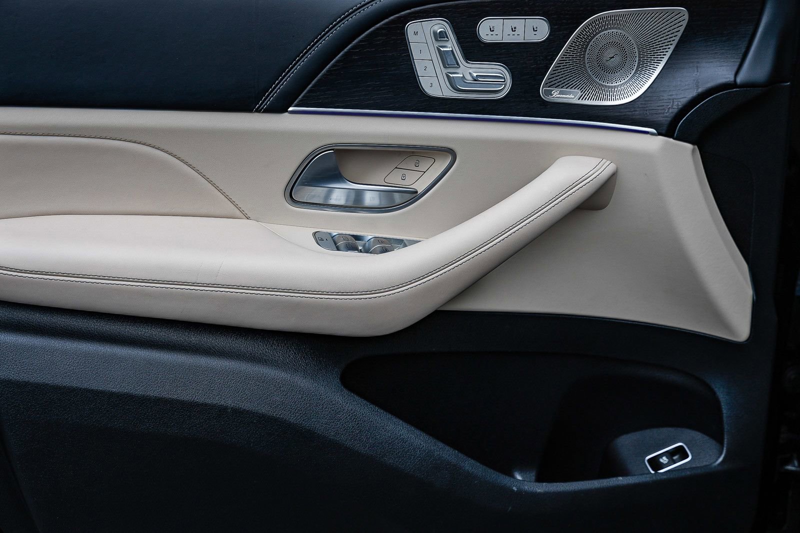 Certified 2023 Mercedes-Benz GLS 63 AMG 4MATIC image 21