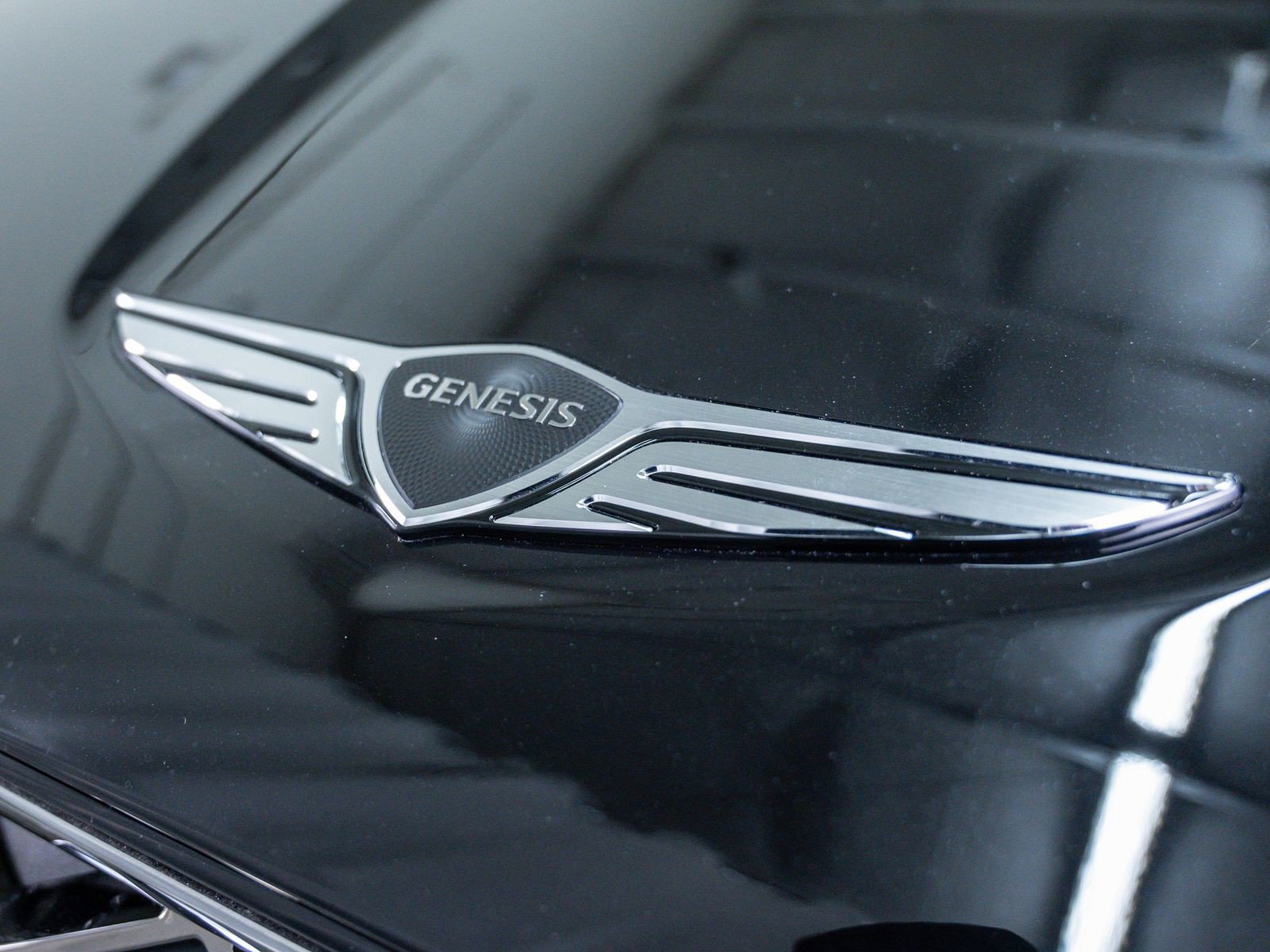 Used 2026 Genesis GV70 2.5T Advanced AWD/4WD image 5
