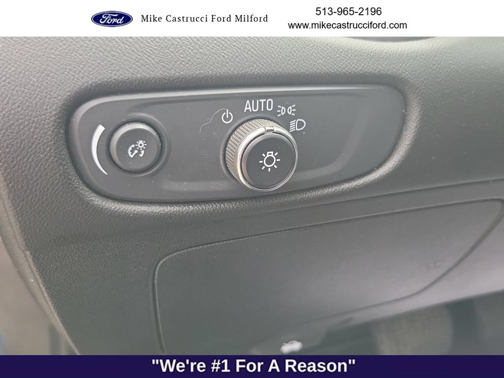Used 2025 Chevrolet Malibu LT FWD image 22