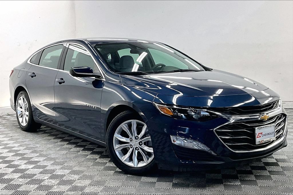 Used 2021 Chevrolet Malibu LT FWD image 11