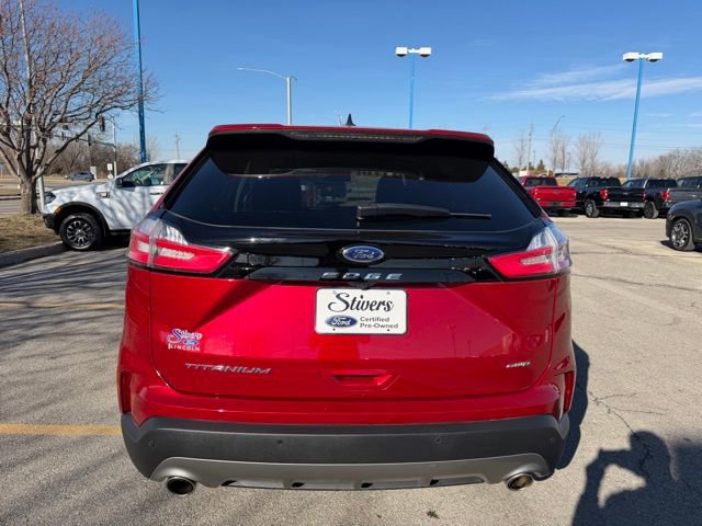 Certified 2022 Ford Edge Titanium image 5