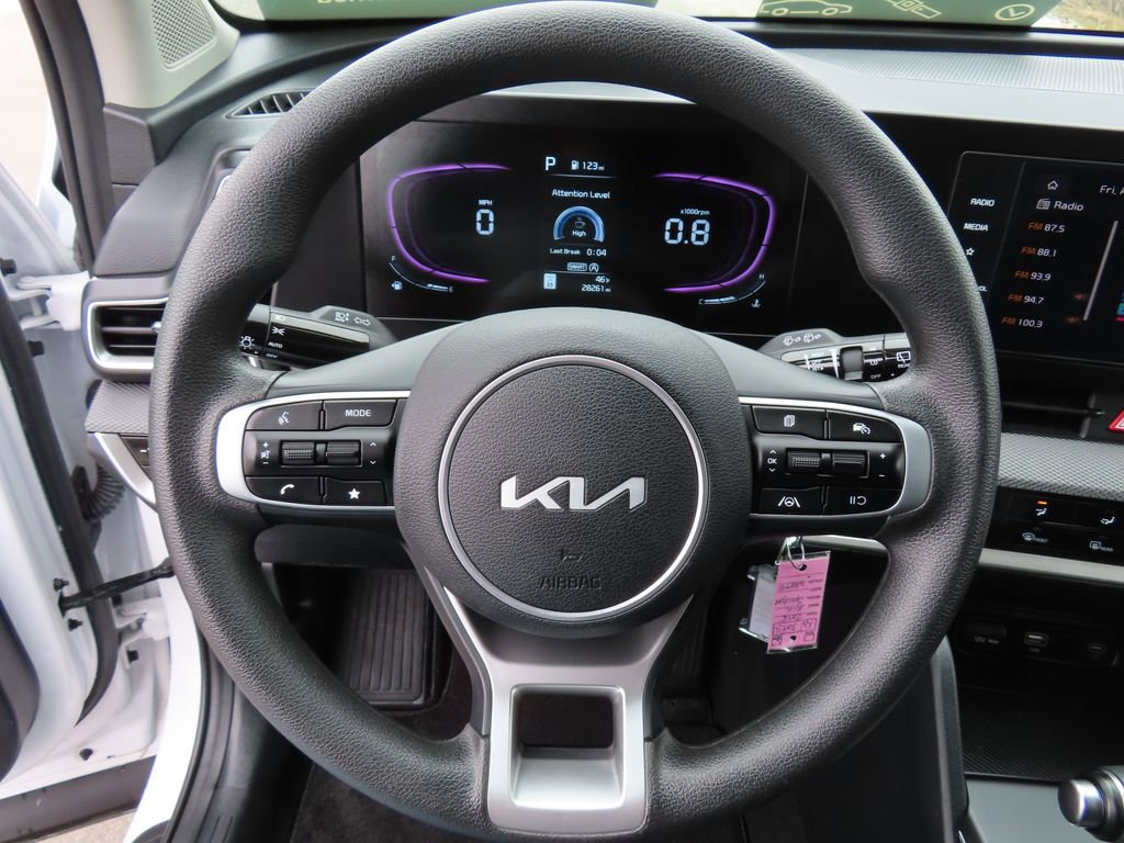 Certified 2025 Kia Sportage LX image 14
