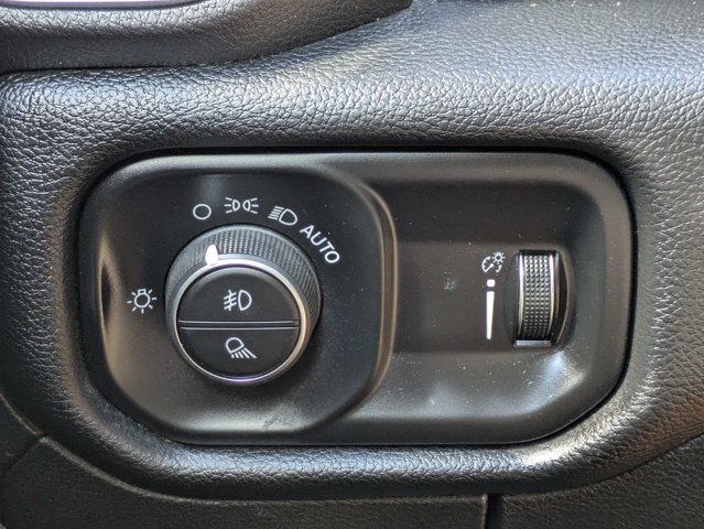 Used 2020 RAM 1500 Big Horn RWD image 22
