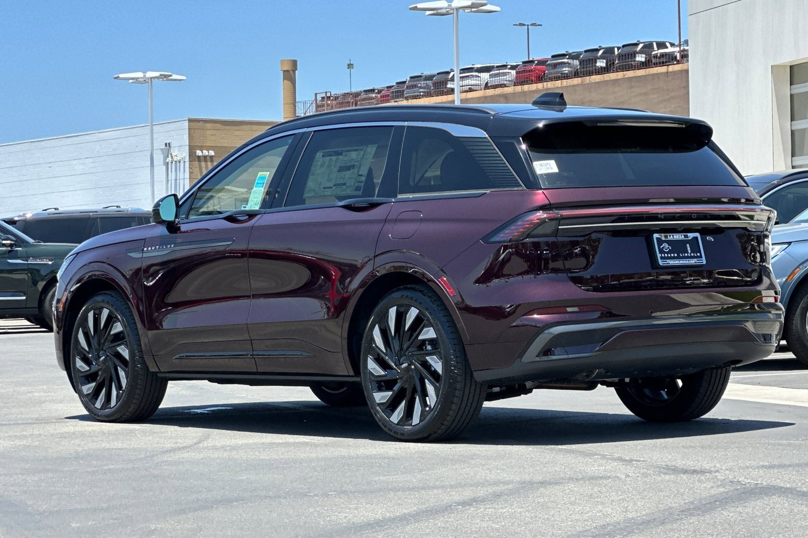 New 2025 Lincoln Nautilus Black Label w/ Jet Appearance Package image 5