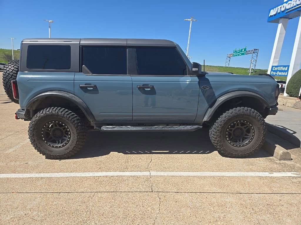 Used 2022 Ford Bronco Wildtrak image 3