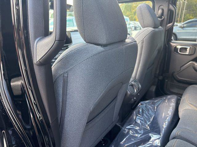 New 2026 Jeep Wrangler Sport S image 25