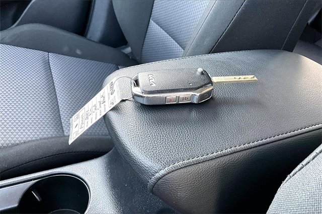 Used 2024 Kia Soul LX w/ Option Group 015 image 33