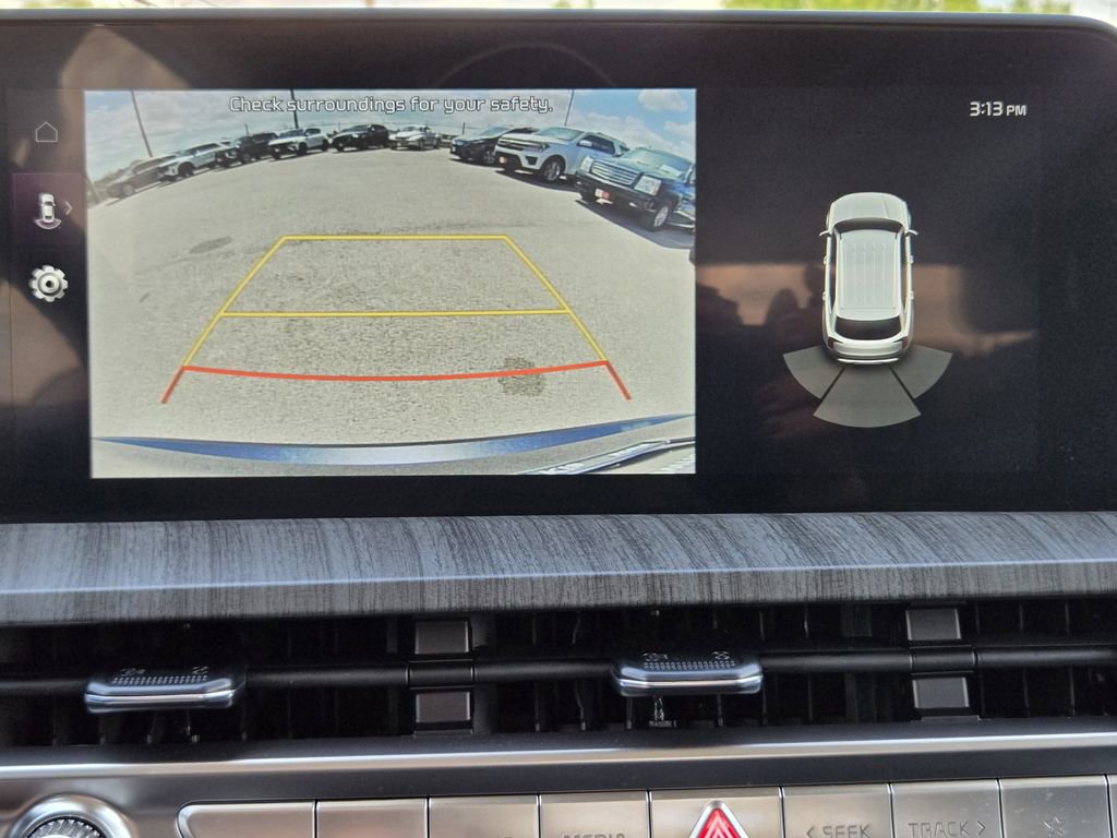 Used 2025 Kia Telluride EX AWD/4WD image 16