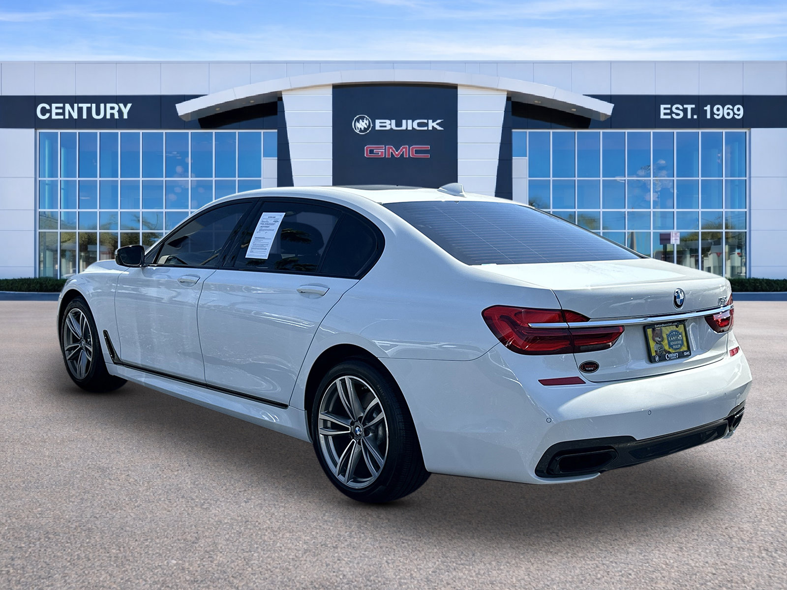 Used 2018 BMW 750i image 6