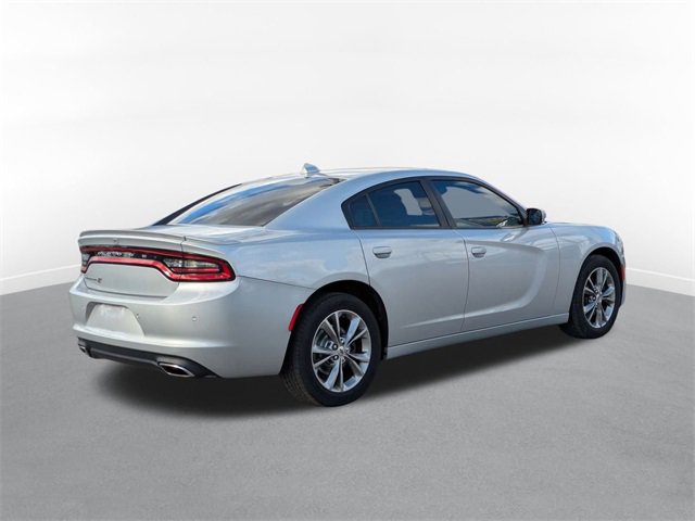Used 2020 Dodge Charger SXT image 3