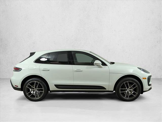 Certified 2025 Porsche Macan Turbo image 8