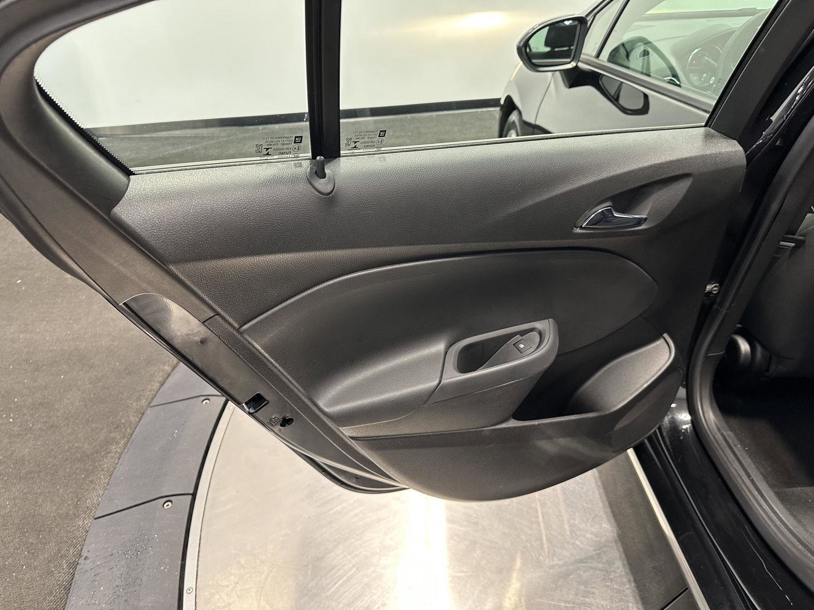 Used 2019 Chevrolet Cruze LS w/ LS Convenience Package image 21