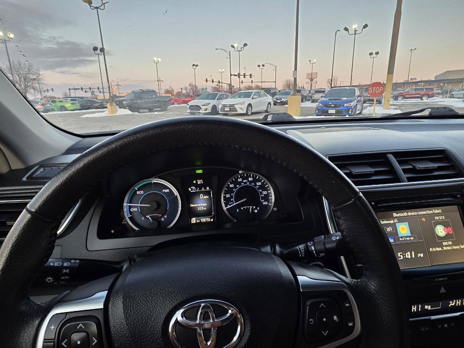 Used 2017 Toyota Camry XLE image 25