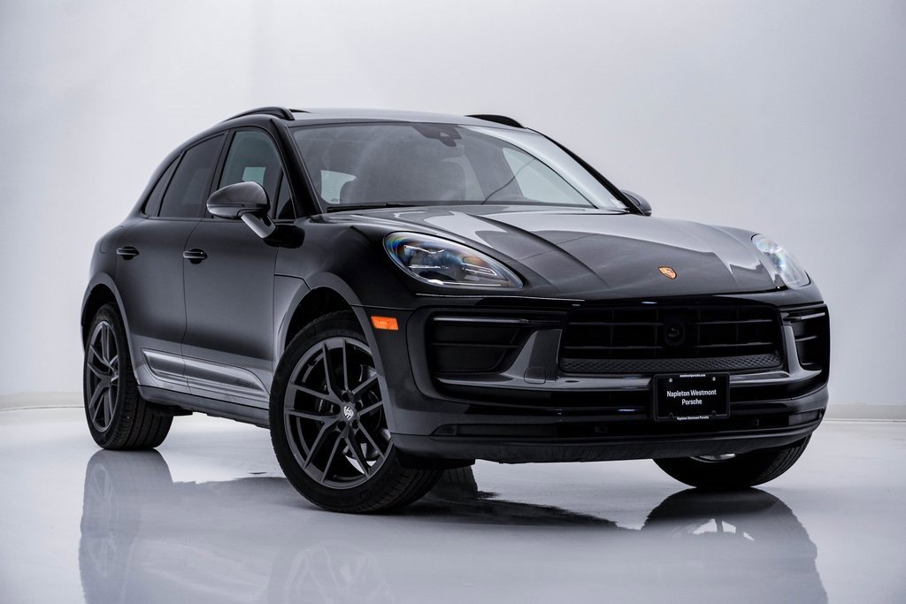 Certified 2023 Porsche Macan Turbo image 8