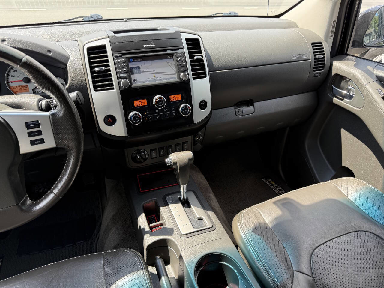 Used 2017 Nissan Frontier PRO-4X w/ Pro-4x Luxury Package image 20