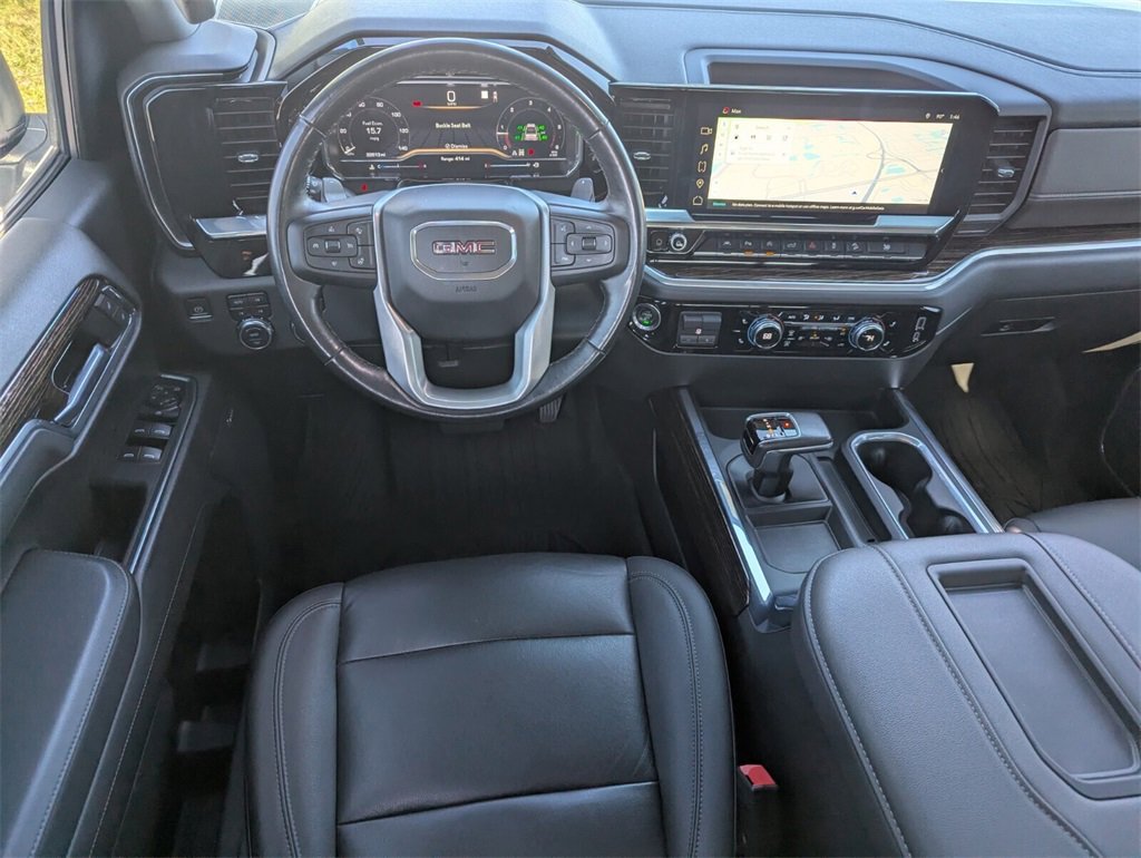 Used 2022 GMC Sierra 1500 Elevation w/ Elevation Premium Package image 13