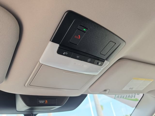 Used 2026 Nissan Pathfinder SV FWD image 30