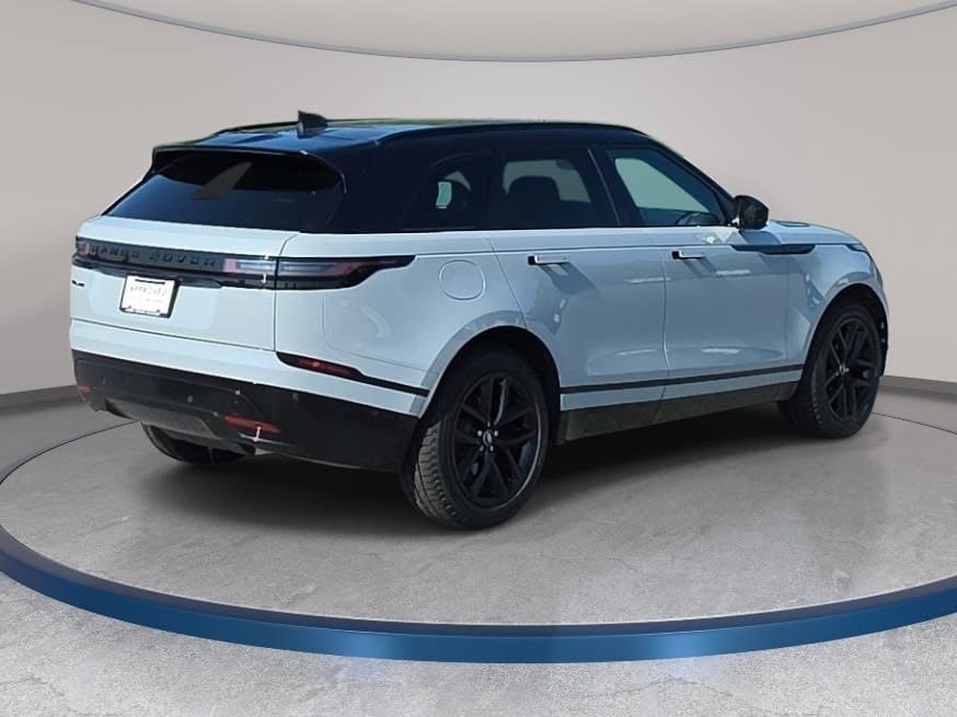 Used 2024 Land Rover Range Rover Velar Dynamic SE AWD/4WD image 5