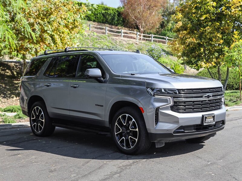 Used 2022 Chevrolet Tahoe RST w/ Luxury Package AWD/4WD image 7