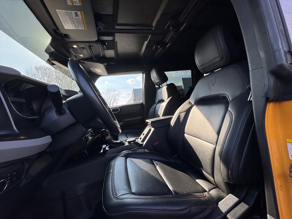 Used 2022 Ford Bronco Badlands image 15