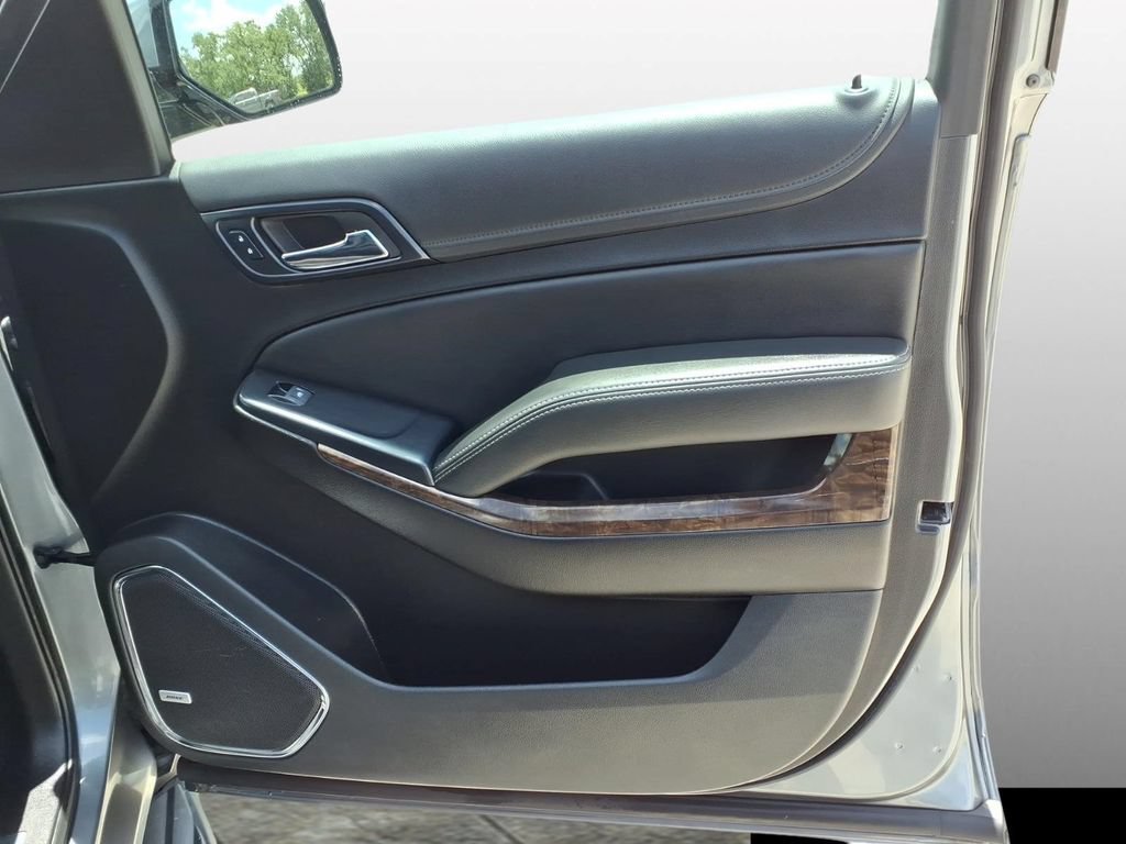 Used 2020 Chevrolet Tahoe LT AWD/4WD image 12