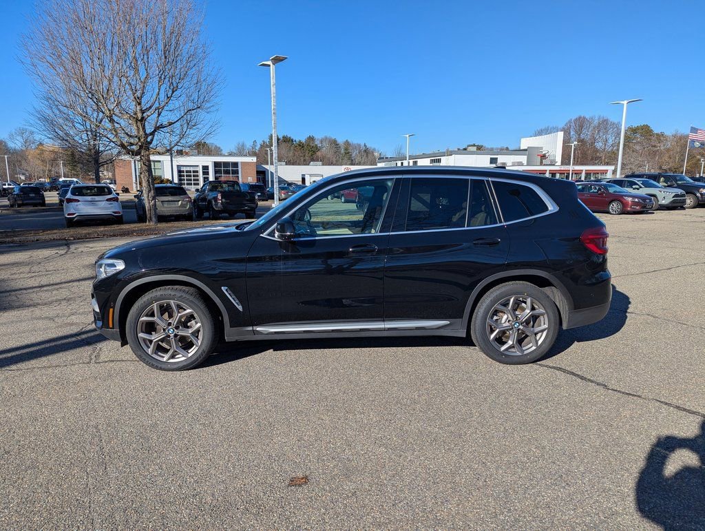Used 2021 BMW X3 xDrive30i w/ Premium Package image 2