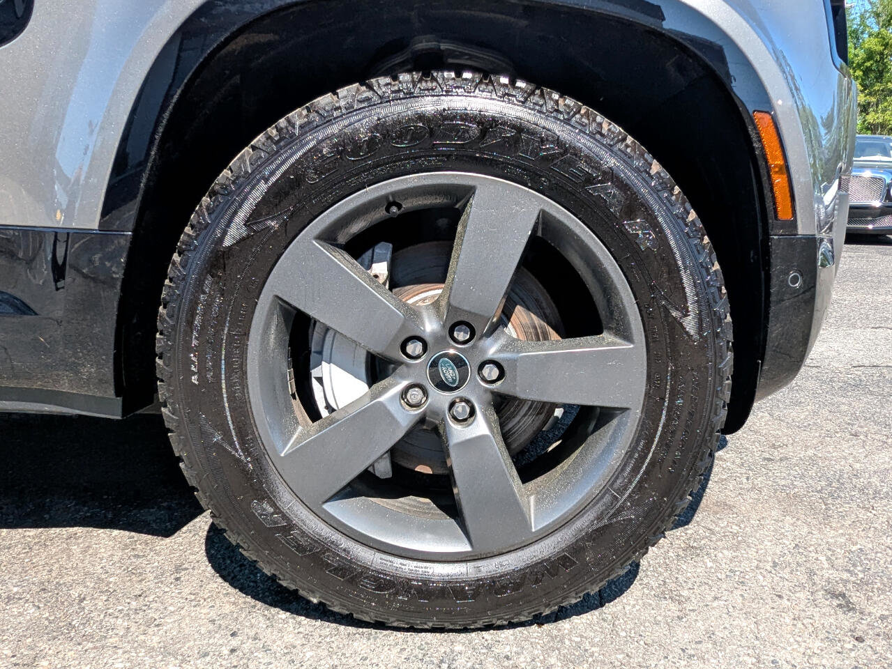 Used 2023 Land Rover Defender 110 X-Dynamic SE image 60