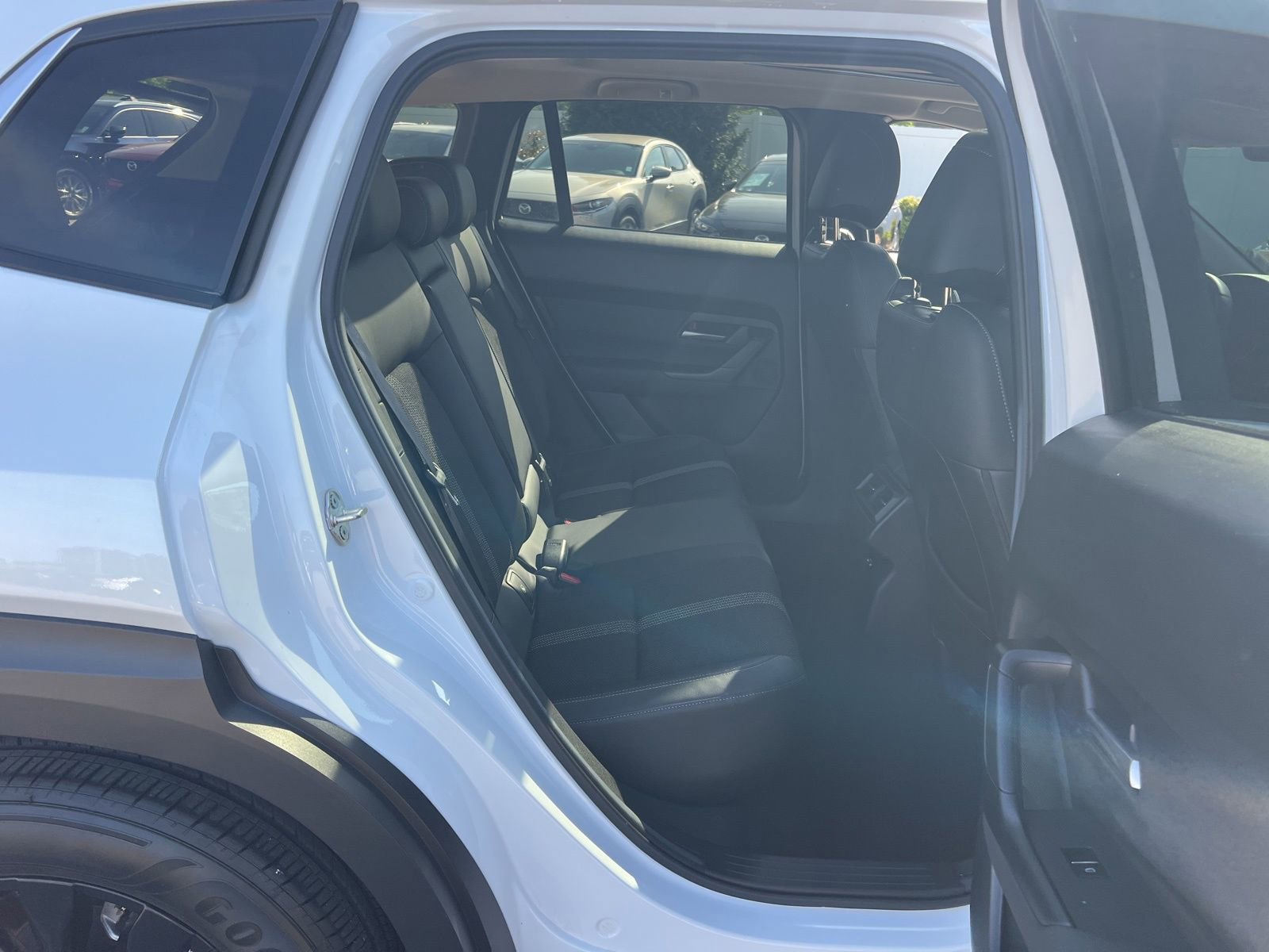 Certified 2024 MAZDA CX-50 AWD 2.5 S w/ Premium Package image 37