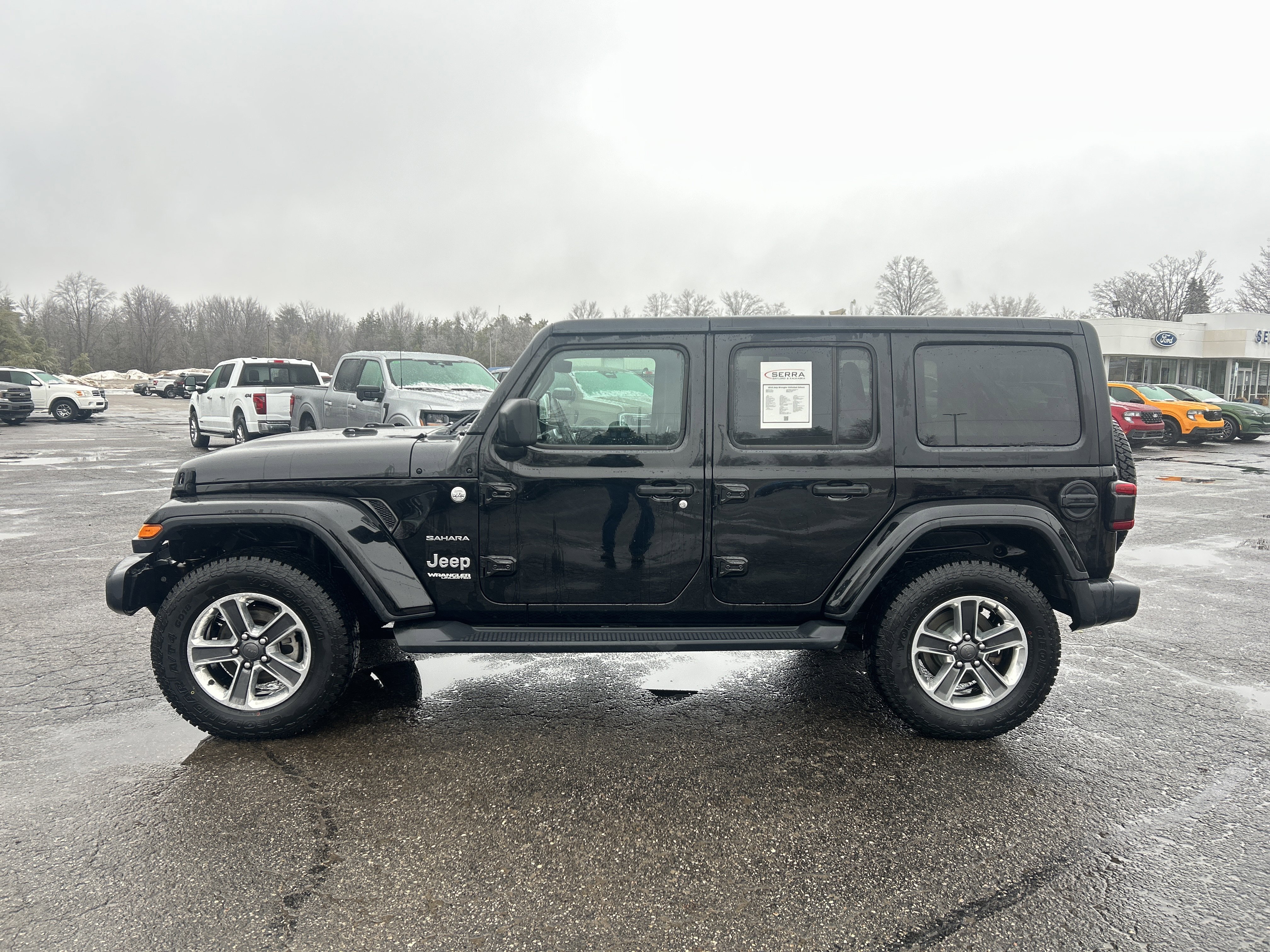Used 2018 Jeep Wrangler Unlimited Sahara image 6